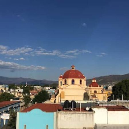 M1010 Agradable Departamento Centrico En Oaxaca Apartment Luaran gambar